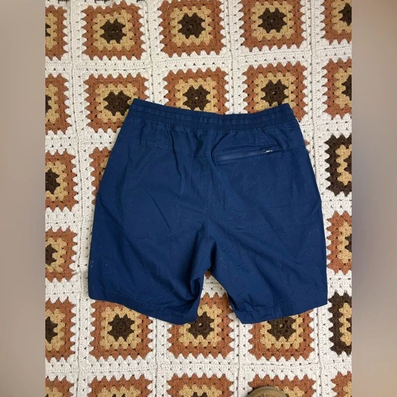 Lululemon Men’s Bowline True Navy Short 8” Medium - Picture 6 of 8